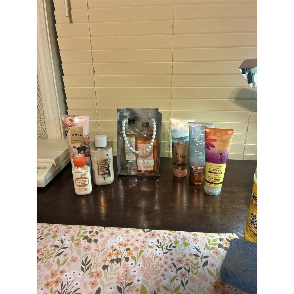 Bath And Body Works Body Lotion, Wash, Hand Cream And Body Cream Set